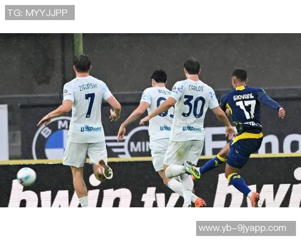 国米右路薄弱局面加剧路易斯恩里克被弃用引发关注 国米右路薄弱局面加剧路易斯恩里克被弃用引发关注